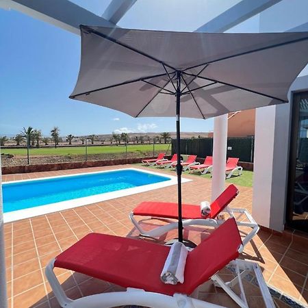 Villa Eva - New To The Market, Fully Refurbished Licensed Villa - Private Pool Caleta De Fuste Zewnętrze zdjęcie