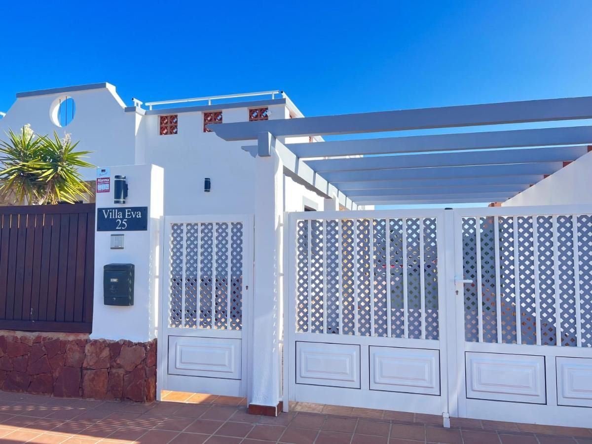 Villa Eva - New To The Market, Fully Refurbished Licensed Villa - Private Pool Caleta De Fuste Zewnętrze zdjęcie