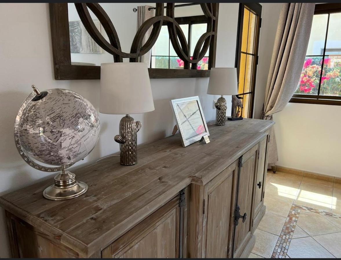 Villa Eva - New To The Market, Fully Refurbished Licensed Villa - Private Pool Caleta De Fuste Zewnętrze zdjęcie